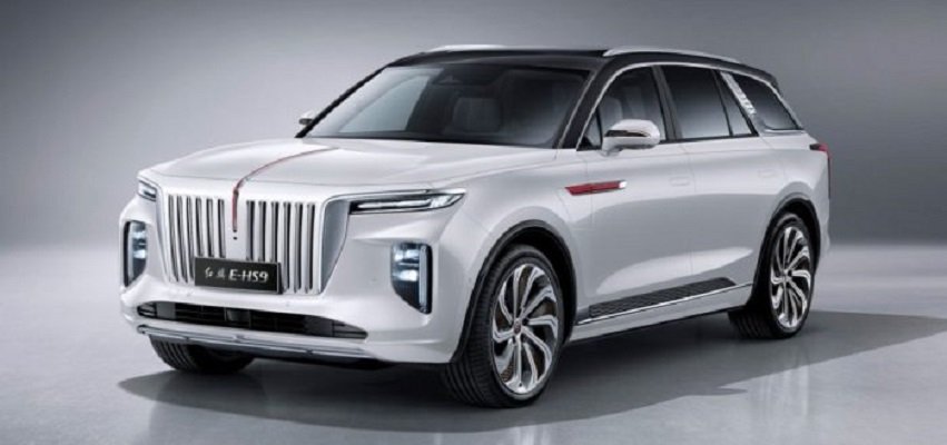 Китай начал продажи «убийцы» российского автомобиля Aurus Komendant