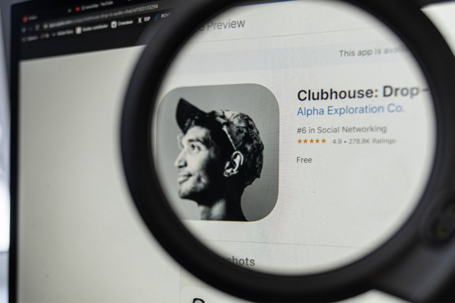 В соцсети Clubhouse сообщили об утечке разговоров части пользователей