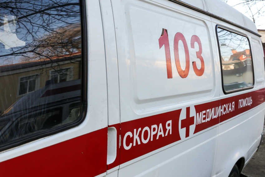 В Екатеринбурге работник автосалона пострадал в результате взрыва бочки