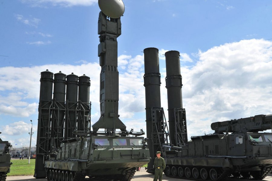 В Госдуме ЗРС С-500 назвали сдерживающим фактором наравне с ядерным оружием