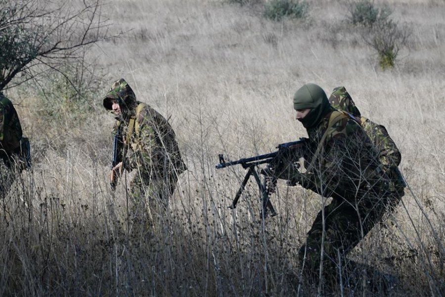 Украинские диверсанты взяли в плен бойца ополчения ЛДНР