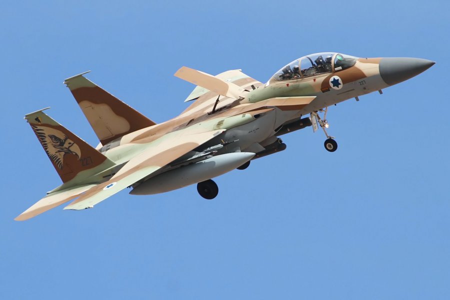 Военные Сирии пытались самоуничтожить истребитель F-15 Израиля