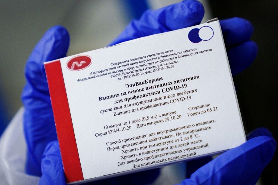 Привитые «ЭпиВак» россияне болеют коронавирусом больше остальных вакцинированных