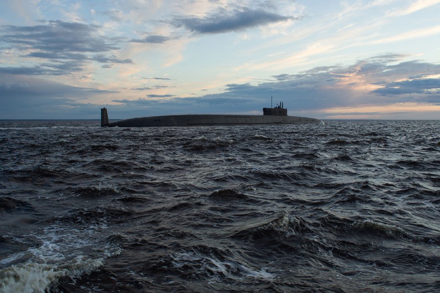Российская подлодка со 160 ядерными боеголовками неожиданно появилась у побережья США