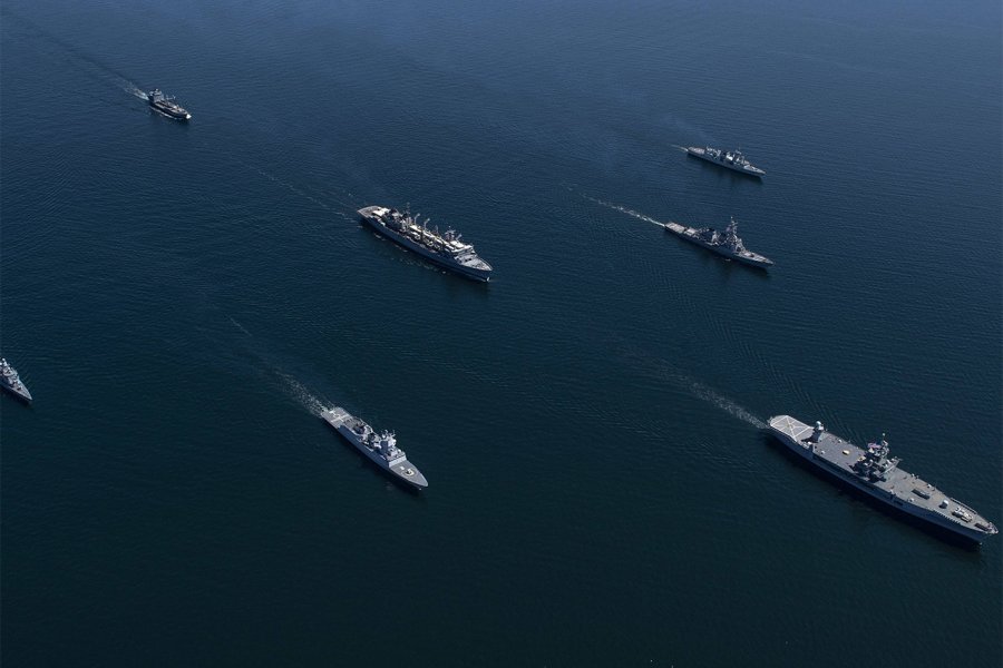 Военные корабли ВМФ РФ перепугали НАТО в Балтийском море
