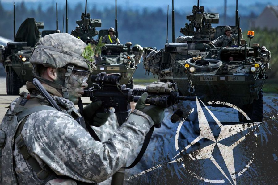 Le Figaro: НАТО ведет подготовку к войне и стягивает войска к границам с РФ