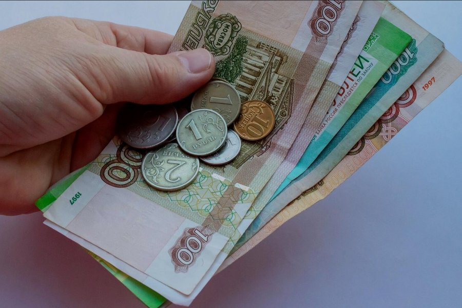 Власти Петербурга выделят дополнительно более миллиарда рублей на индексацию региональных выплат пенсионерам