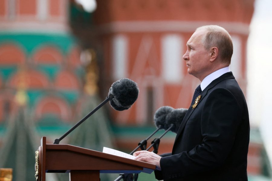 Военный эксперт и политолог объяснили, что Путин сказал 9 мая