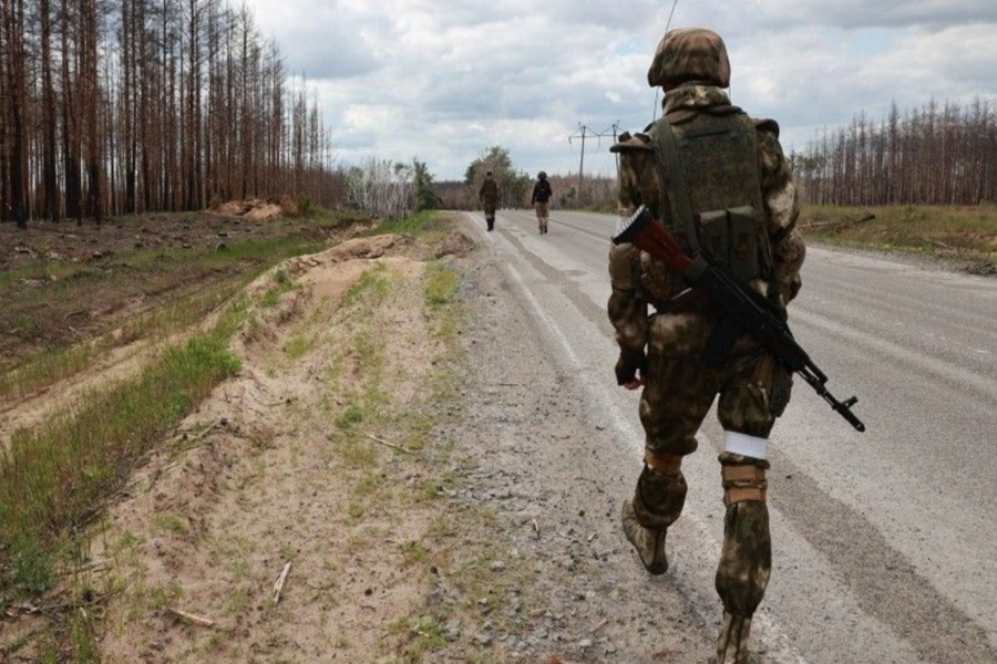 Бахмут войска. Военный. Боевые действия. Военная связь.