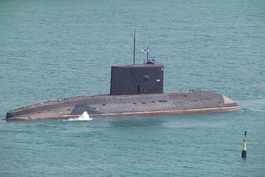 РФ вывела в Черное море уникальную подводную лодку «Алроса»
