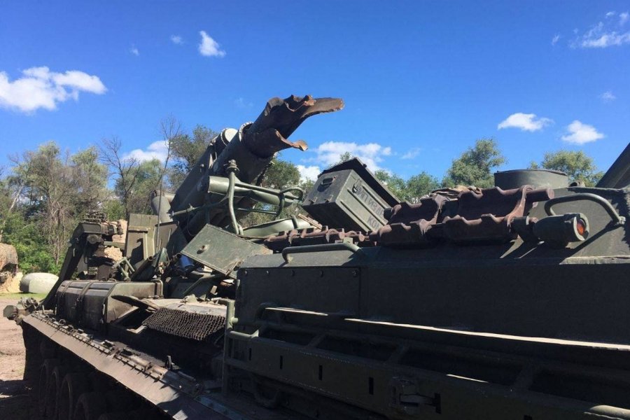 Ствол САУ 2С7 «Пион» разорвало на части взрывом 203-мм боеприпаса в СВО на Украине