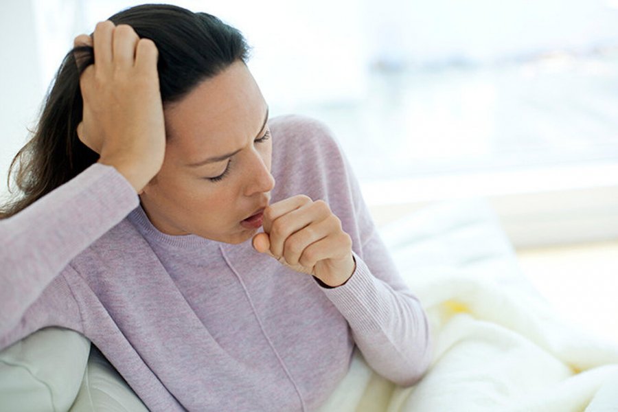 Врач РФ Кондрахин: длительный кашель может быть признаком развития онкологии